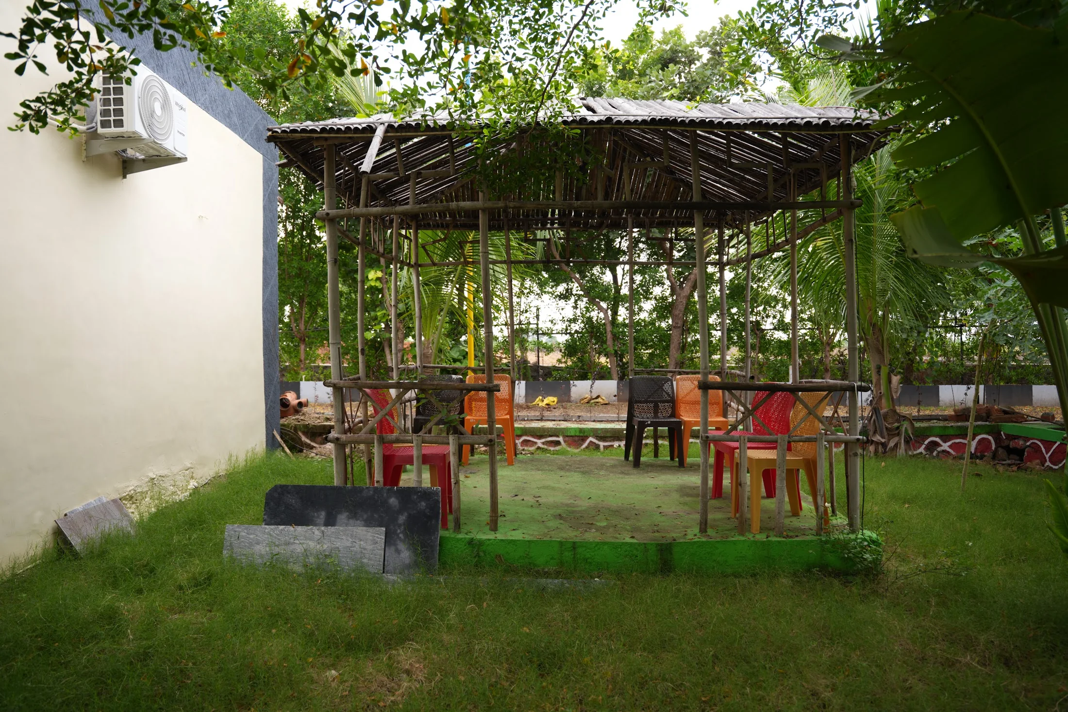 Garden pavilion. A shaded sitting space among the resort greenery.