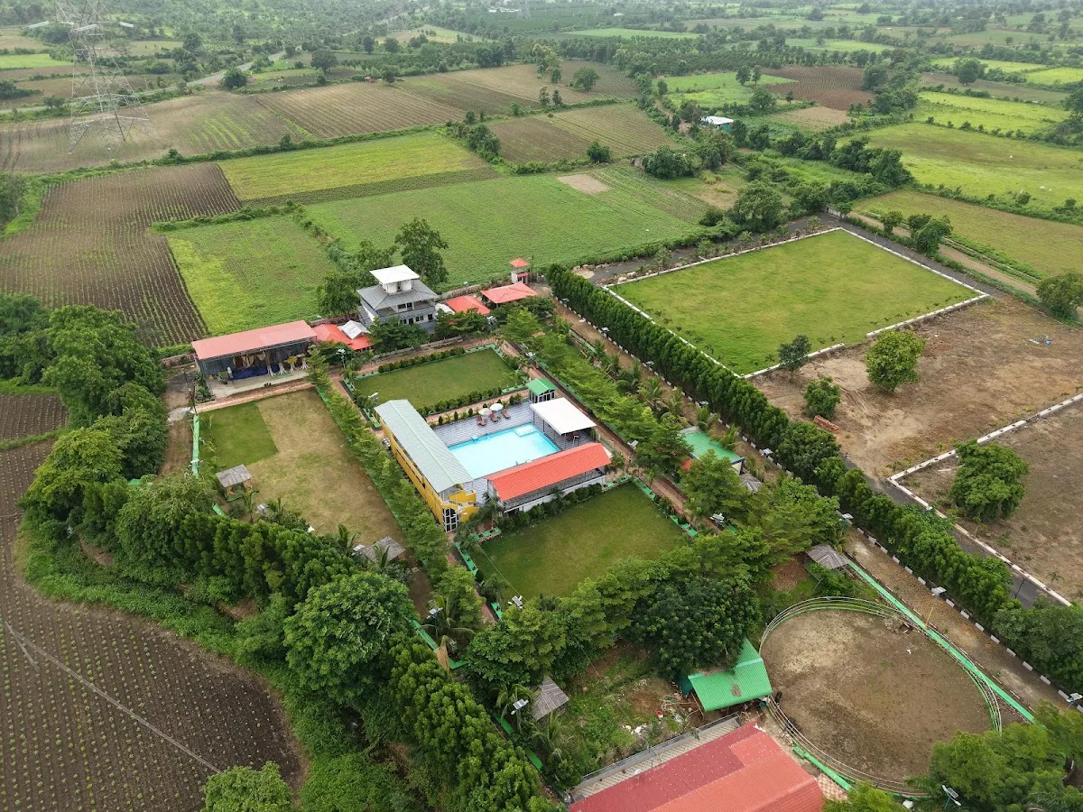 The real DS Agro property surrounded by countryside